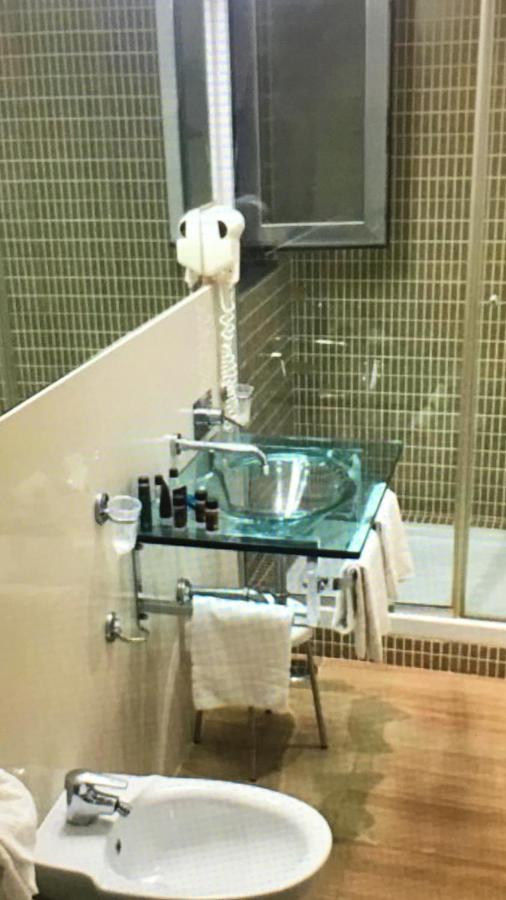 Mh Design Hotel Nápoly Kültér fotó