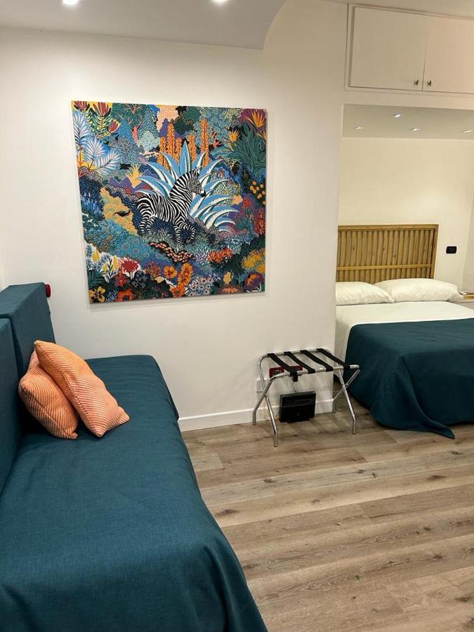 Mh Design Hotel Nápoly Kültér fotó