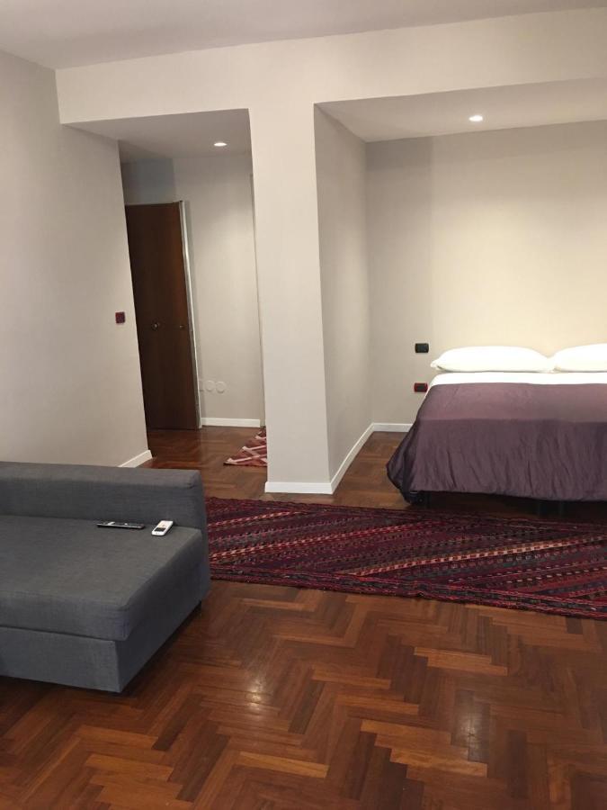 Mh Design Hotel Nápoly Kültér fotó