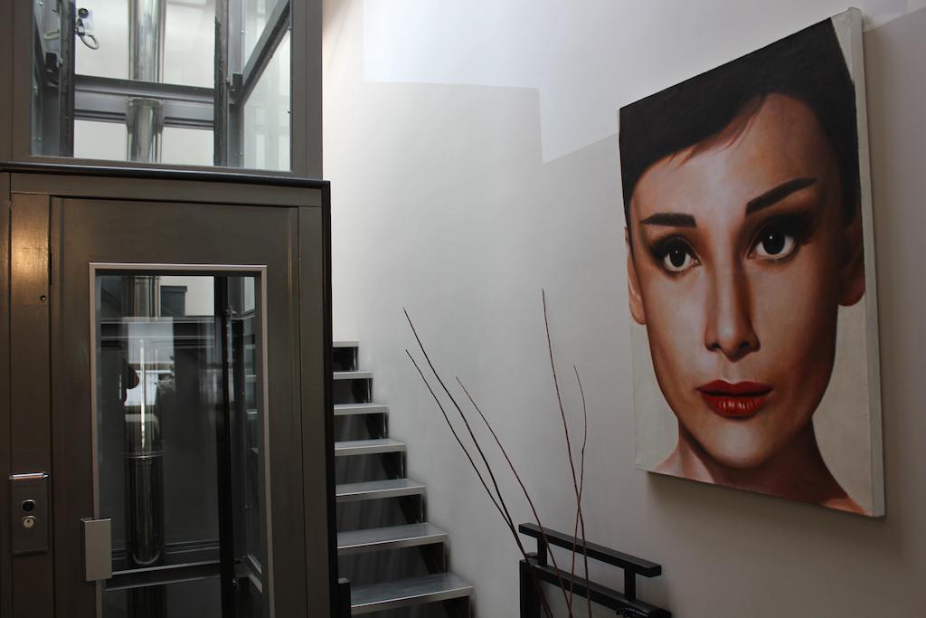 Mh Design Hotel Nápoly Kültér fotó